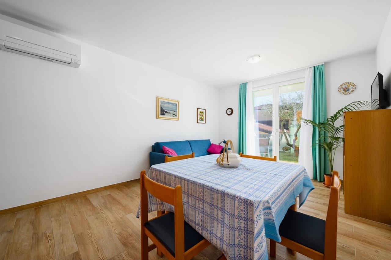 Andrea House With Apartments Umag Dış mekan fotoğraf