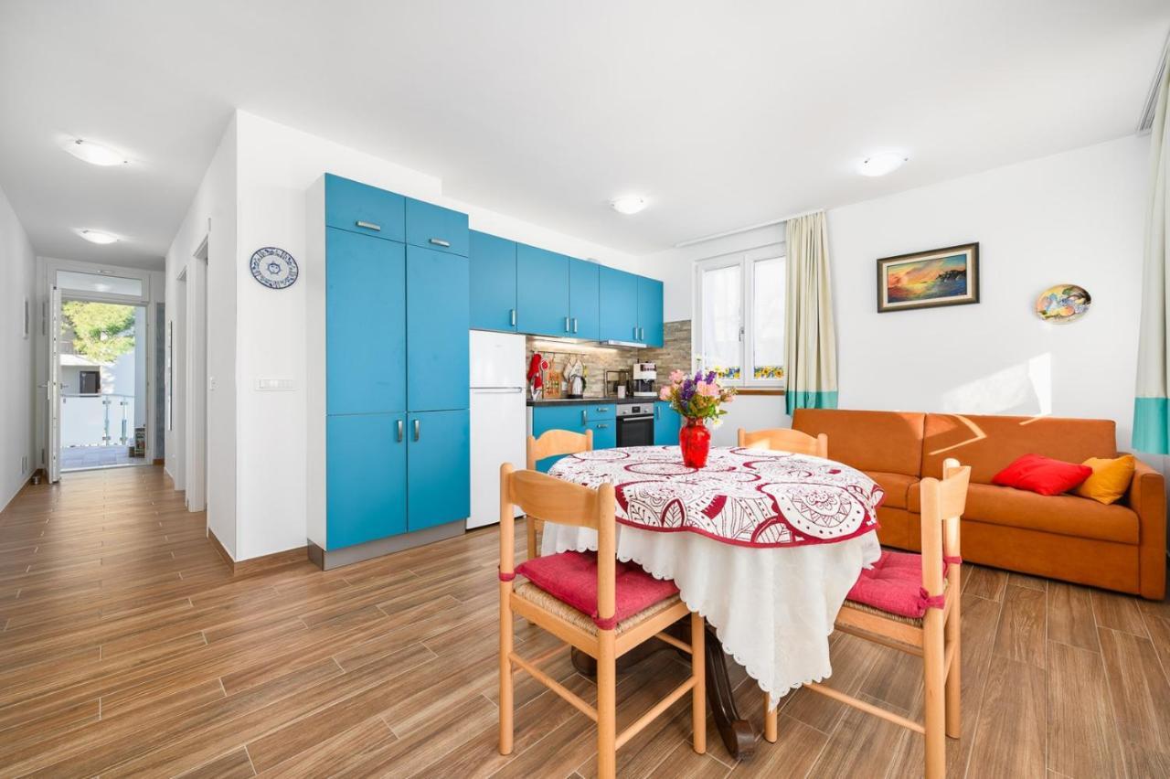 Andrea House With Apartments Umag Dış mekan fotoğraf